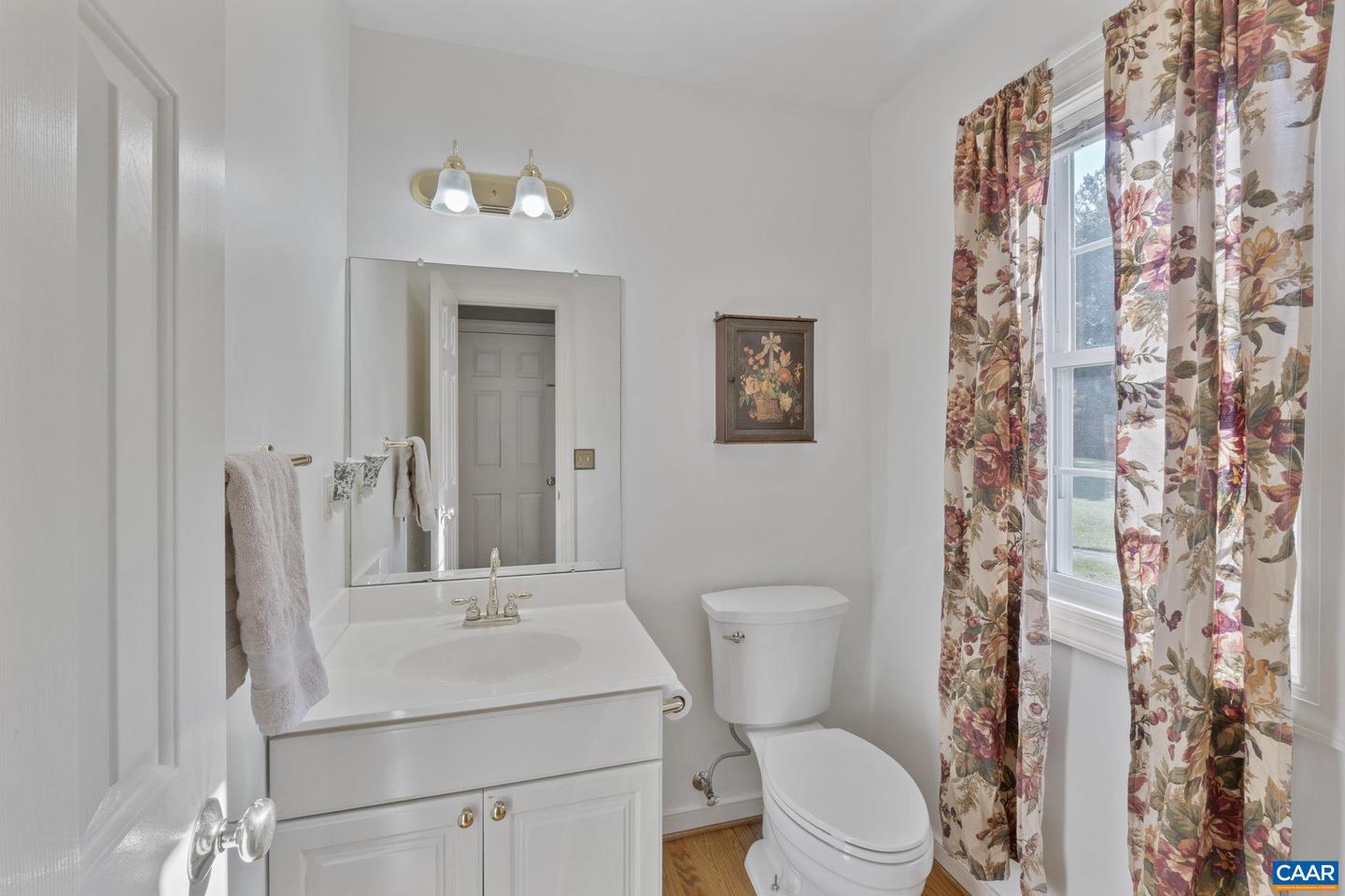 3462 SCOTTSVILLE RD, CHARLOTTESVILLE, Virginia 22902, 4 Bedrooms Bedrooms, ,3 BathroomsBathrooms,Residential,For sale,3462 SCOTTSVILLE RD,667537 MLS # 667537