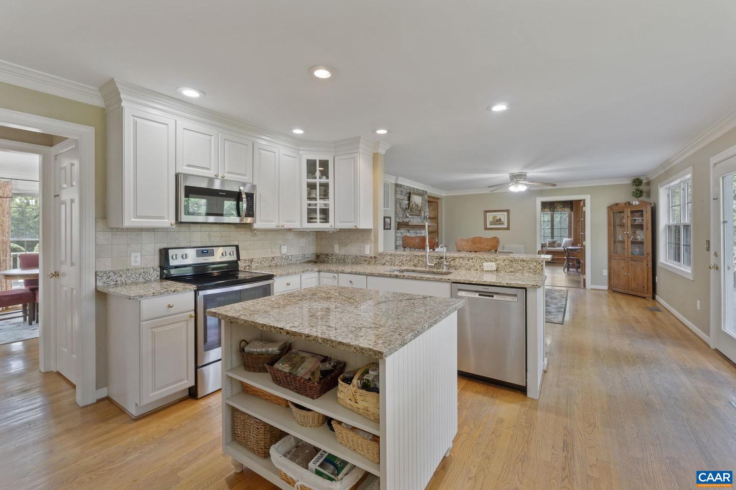 3462 SCOTTSVILLE RD, CHARLOTTESVILLE, Virginia 22902, 4 Bedrooms Bedrooms, ,3 BathroomsBathrooms,Residential,For sale,3462 SCOTTSVILLE RD,667537 MLS # 667537