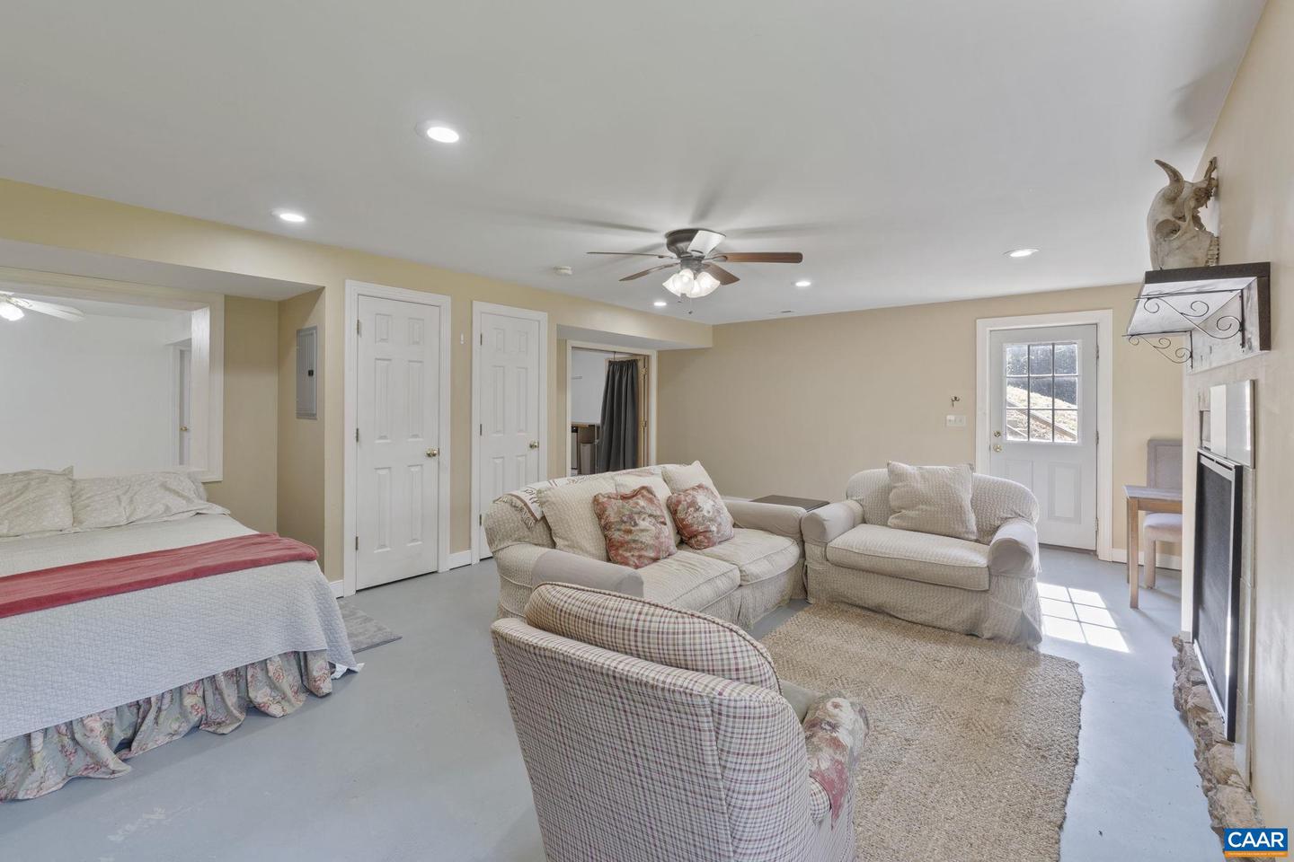 3462 SCOTTSVILLE RD, CHARLOTTESVILLE, Virginia 22902, 4 Bedrooms Bedrooms, ,3 BathroomsBathrooms,Residential,For sale,3462 SCOTTSVILLE RD,667537 MLS # 667537