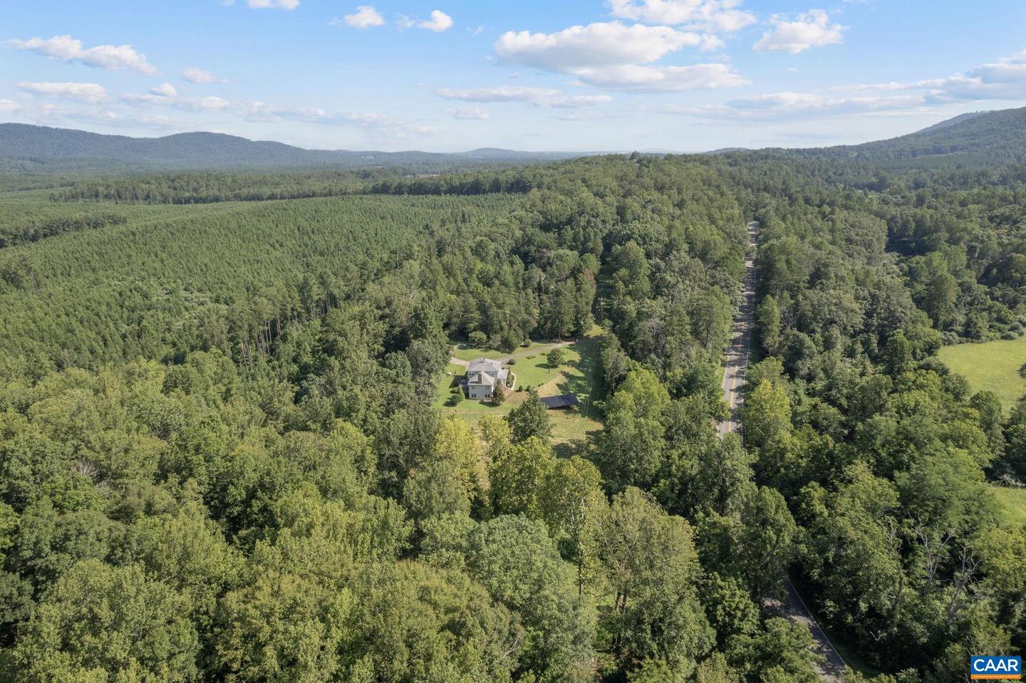 3462 SCOTTSVILLE RD, CHARLOTTESVILLE, Virginia 22902, 4 Bedrooms Bedrooms, ,3 BathroomsBathrooms,Residential,For sale,3462 SCOTTSVILLE RD,667537 MLS # 667537