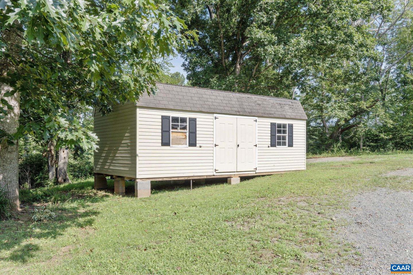3462 SCOTTSVILLE RD, CHARLOTTESVILLE, Virginia 22902, 4 Bedrooms Bedrooms, ,3 BathroomsBathrooms,Residential,For sale,3462 SCOTTSVILLE RD,667537 MLS # 667537