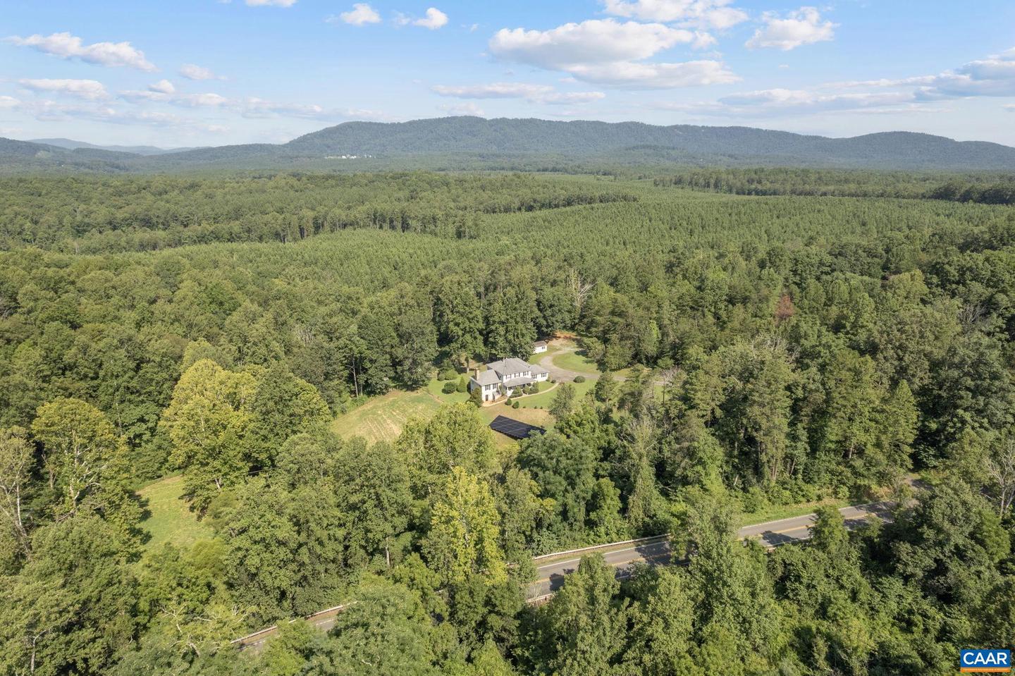3462 SCOTTSVILLE RD, CHARLOTTESVILLE, Virginia 22902, 4 Bedrooms Bedrooms, ,3 BathroomsBathrooms,Residential,For sale,3462 SCOTTSVILLE RD,667537 MLS # 667537