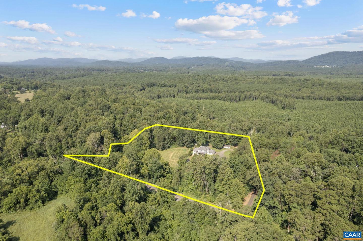 3462 SCOTTSVILLE RD, CHARLOTTESVILLE, Virginia 22902, 4 Bedrooms Bedrooms, ,3 BathroomsBathrooms,Residential,For sale,3462 SCOTTSVILLE RD,667537 MLS # 667537