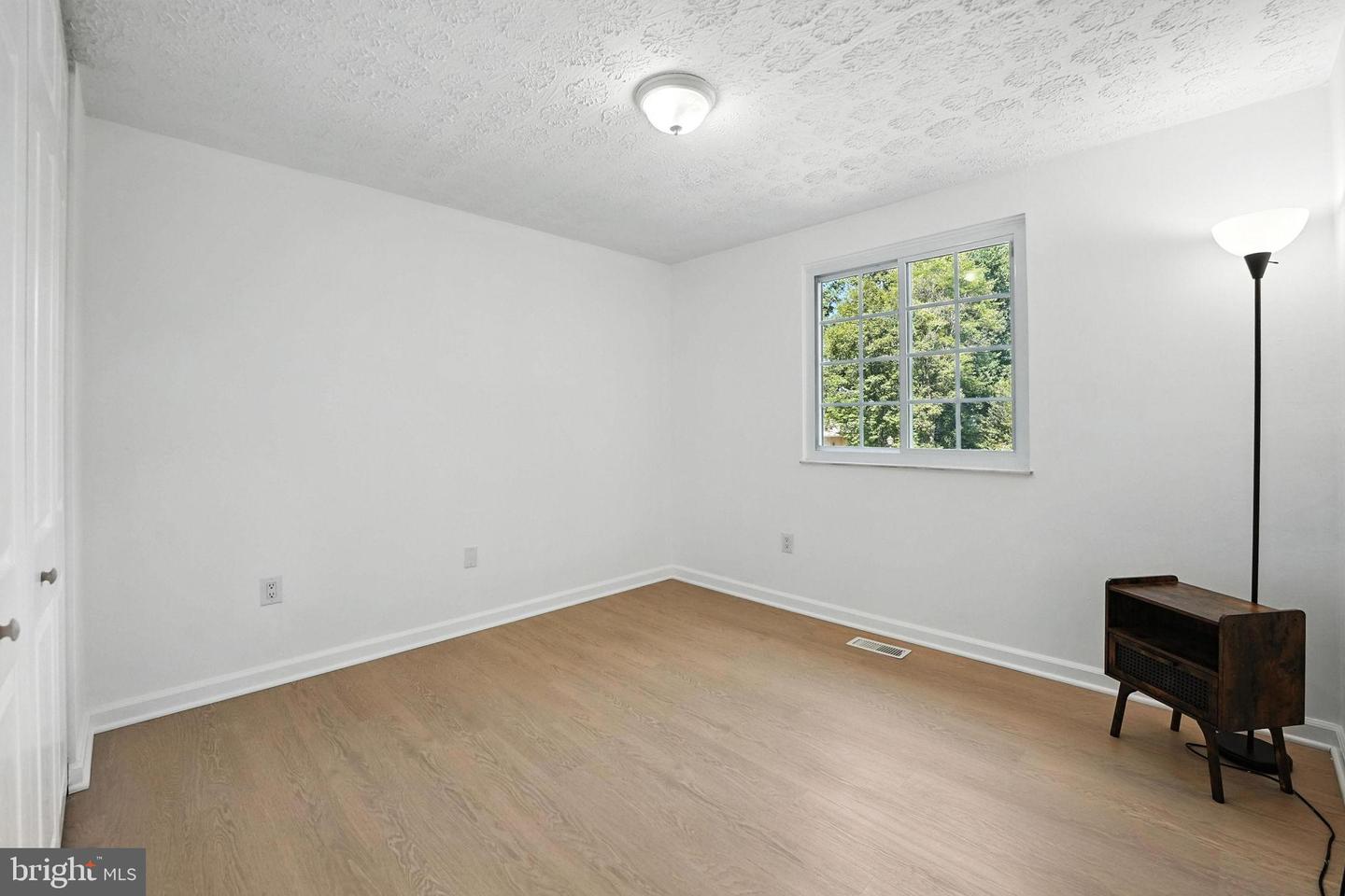 2527 TABOR CT, WOODBRIDGE, Virginia 22191, 3 Bedrooms Bedrooms, 11 Rooms Rooms,2 BathroomsBathrooms,Residential,For sale,2527 TABOR CT,VAPW2100948 MLS # VAPW2100948
