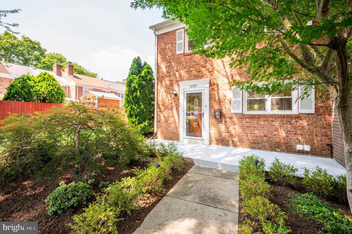 6065 HARDWICK PL, FALLS CHURCH, Virginia 22041, 3 Bedrooms Bedrooms, ,3 BathroomsBathrooms,Residential,For sale,6065 HARDWICK PL,VAFX2259916 MLS # VAFX2259916