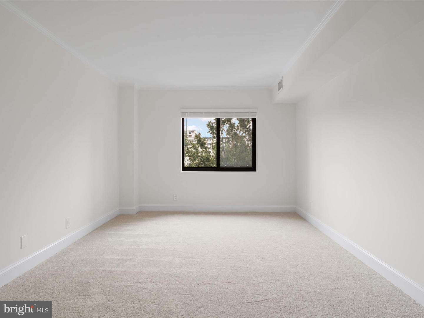 1600 N OAK ST #524, ARLINGTON, Virginia 22209, 1 Bedroom Bedrooms, ,1 BathroomBathrooms,Residential,For sale,1600 N OAK ST #524,VAAR2062002 MLS # VAAR2062002