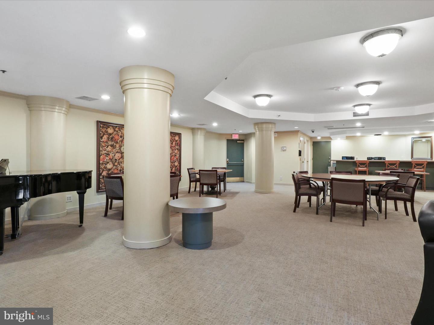 1600 N OAK ST #524, ARLINGTON, Virginia 22209, 1 Bedroom Bedrooms, ,1 BathroomBathrooms,Residential,For sale,1600 N OAK ST #524,VAAR2062002 MLS # VAAR2062002
