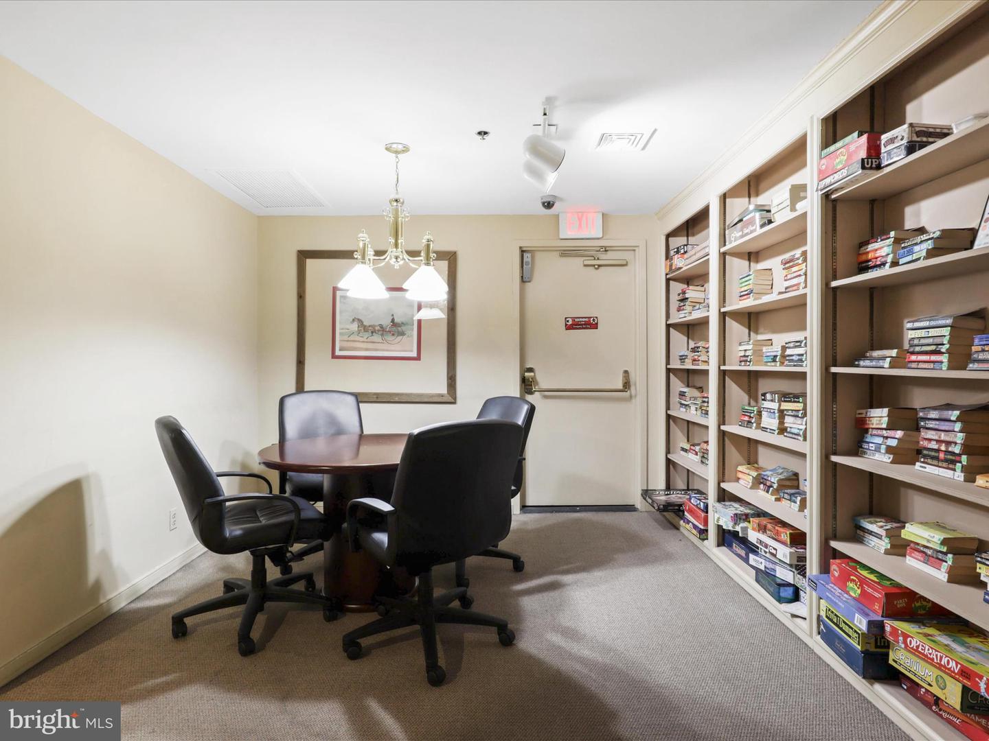 1600 N OAK ST #524, ARLINGTON, Virginia 22209, 1 Bedroom Bedrooms, ,1 BathroomBathrooms,Residential,For sale,1600 N OAK ST #524,VAAR2062002 MLS # VAAR2062002