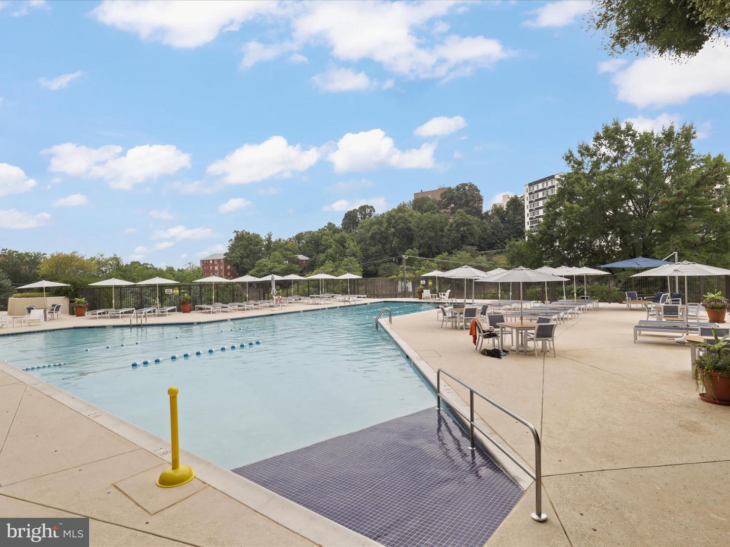 1600 N OAK ST #524, ARLINGTON, Virginia 22209, 1 Bedroom Bedrooms, ,1 BathroomBathrooms,Residential,For sale,1600 N OAK ST #524,VAAR2062002 MLS # VAAR2062002