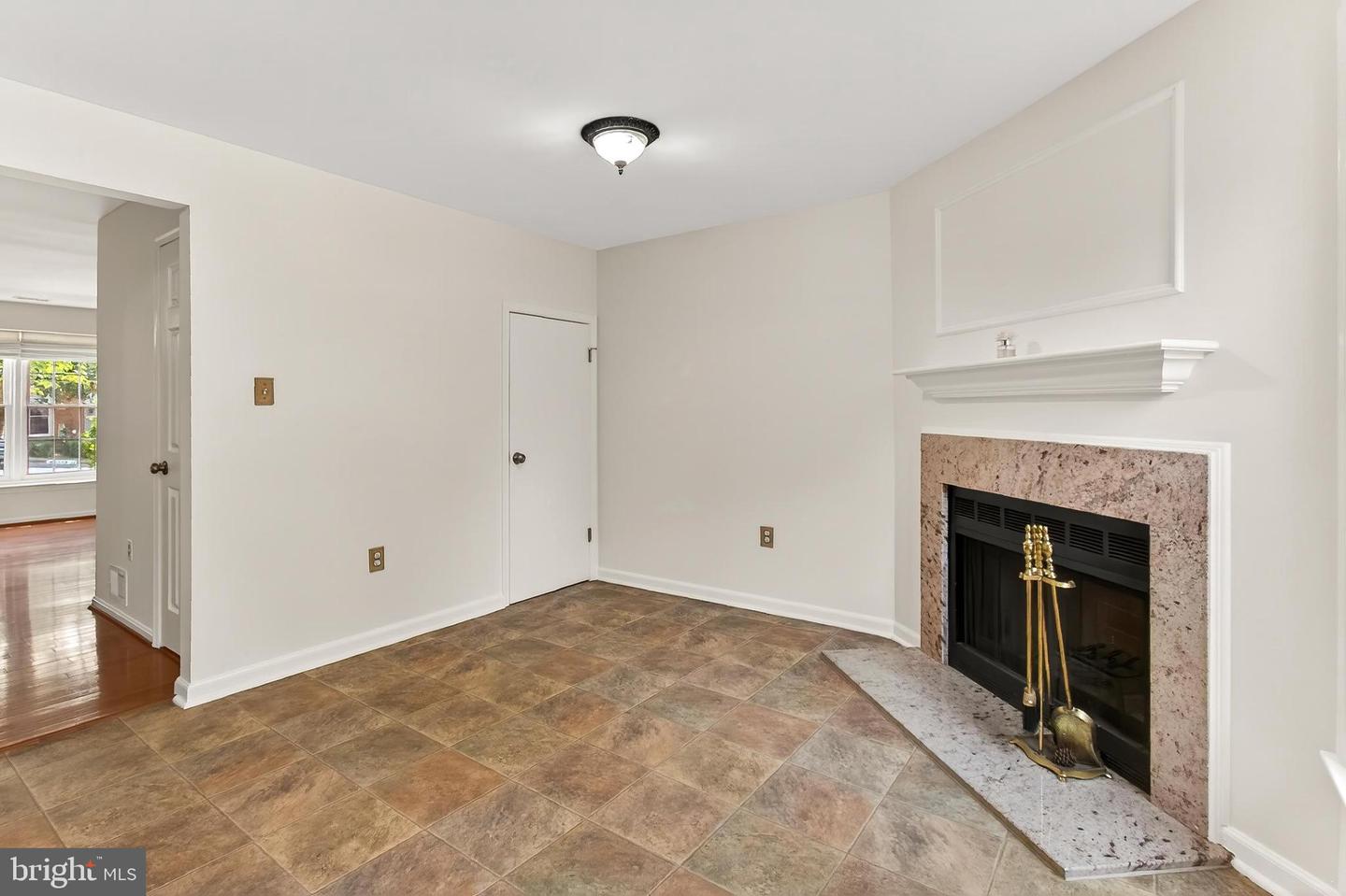 7462 TOWCHESTER CT, ALEXANDRIA, Virginia 22315, 3 Bedrooms Bedrooms, ,1 BathroomBathrooms,Residential,For sale,7462 TOWCHESTER CT,VAFX2259952 MLS # VAFX2259952