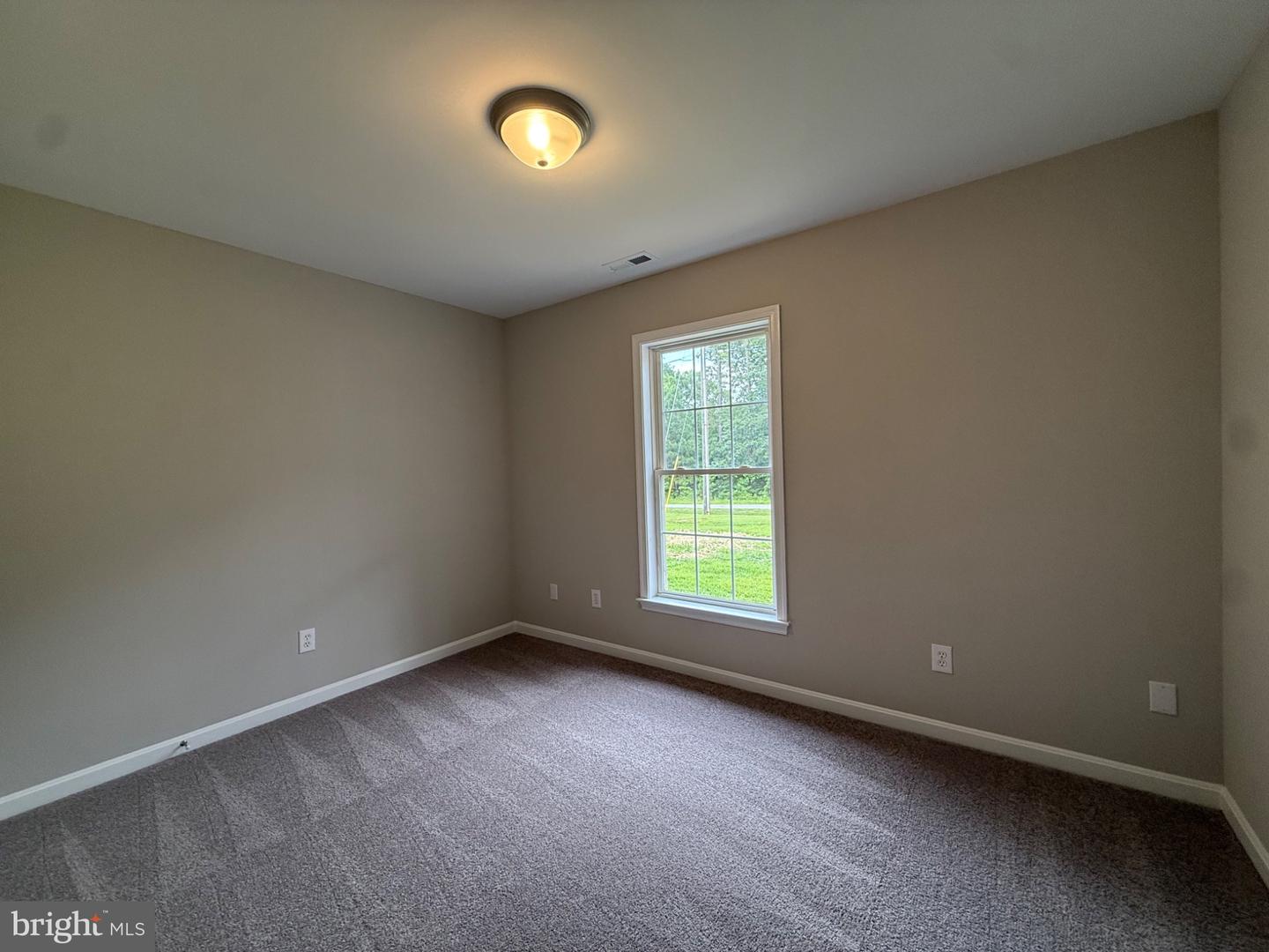 185 WOODBERRY DR, MONTROSS, Virginia 22520, 4 Bedrooms Bedrooms, 10 Rooms Rooms,2 BathroomsBathrooms,Residential,For sale,185 WOODBERRY DR,VAWE2009482 MLS # VAWE2009482