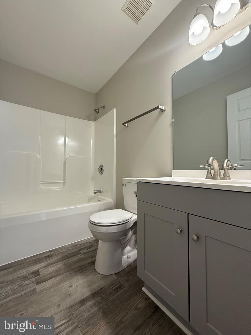 185 WOODBERRY DR, MONTROSS, Virginia 22520, 4 Bedrooms Bedrooms, 10 Rooms Rooms,2 BathroomsBathrooms,Residential,For sale,185 WOODBERRY DR,VAWE2009482 MLS # VAWE2009482