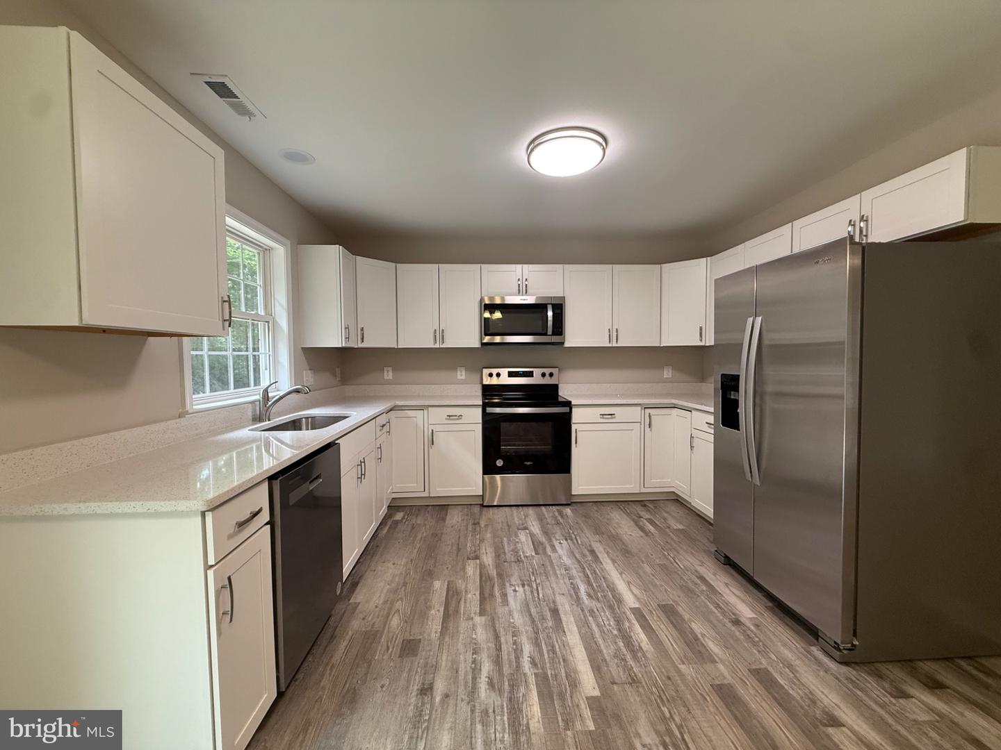 185 WOODBERRY DR, MONTROSS, Virginia 22520, 4 Bedrooms Bedrooms, 10 Rooms Rooms,2 BathroomsBathrooms,Residential,For sale,185 WOODBERRY DR,VAWE2009482 MLS # VAWE2009482
