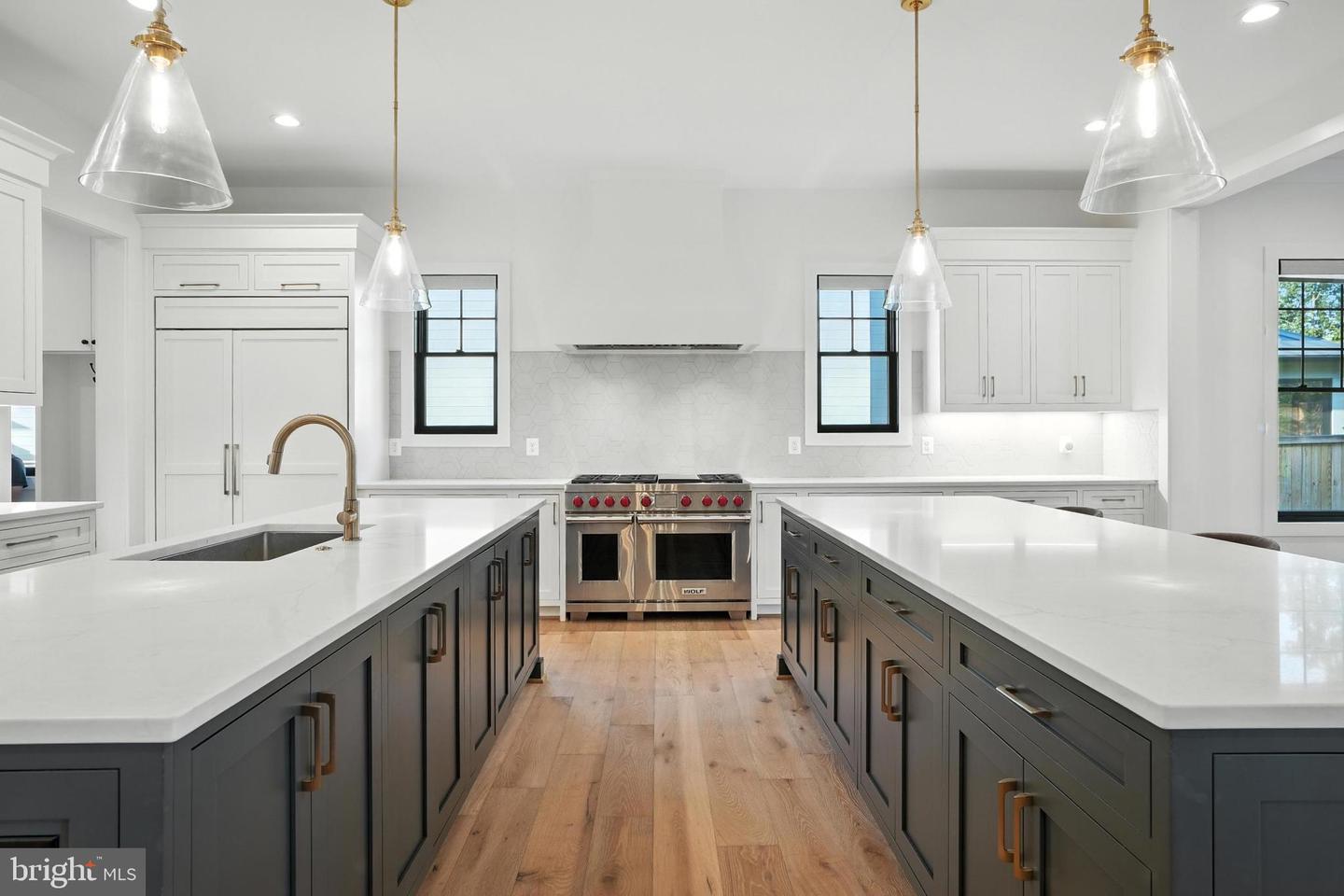 1111 INGLESIDE AVE, MCLEAN, Virginia 22101, 7 Bedrooms Bedrooms, ,7 BathroomsBathrooms,Residential,For sale,1111 INGLESIDE AVE,VAFX2260062 MLS # VAFX2260062