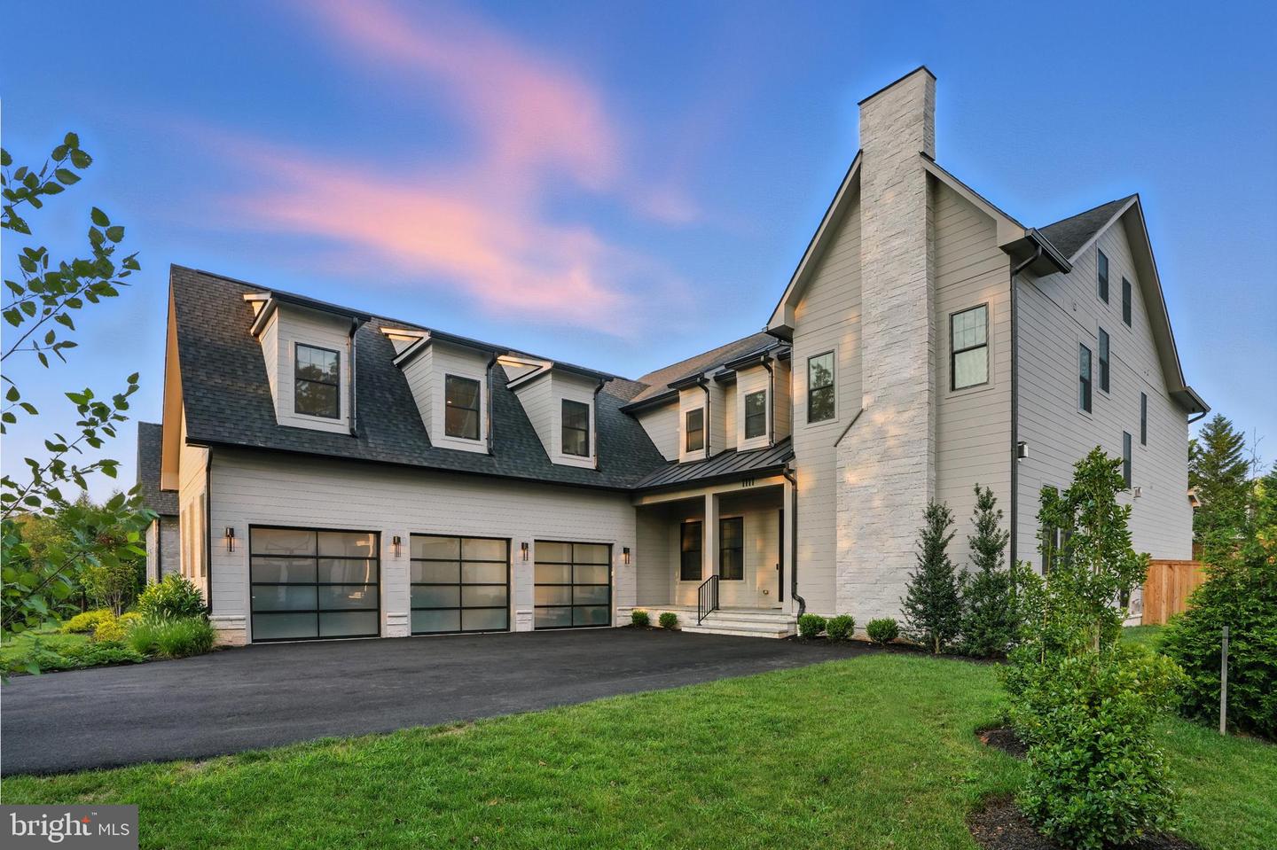 1111 INGLESIDE AVE, MCLEAN, Virginia 22101, 7 Bedrooms Bedrooms, ,7 BathroomsBathrooms,Residential,For sale,1111 INGLESIDE AVE,VAFX2260062 MLS # VAFX2260062