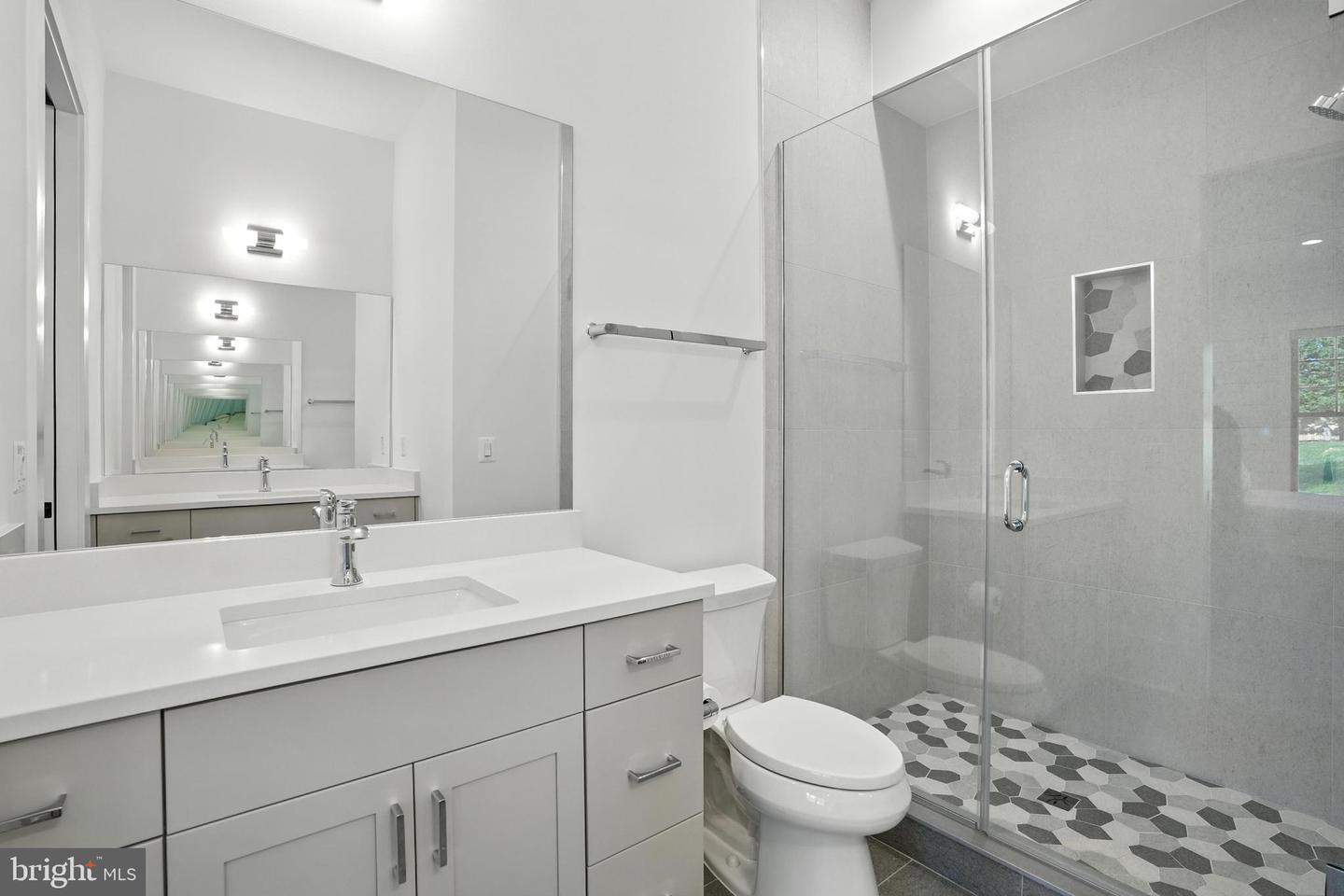 1111 INGLESIDE AVE, MCLEAN, Virginia 22101, 7 Bedrooms Bedrooms, ,7 BathroomsBathrooms,Residential,For sale,1111 INGLESIDE AVE,VAFX2260062 MLS # VAFX2260062