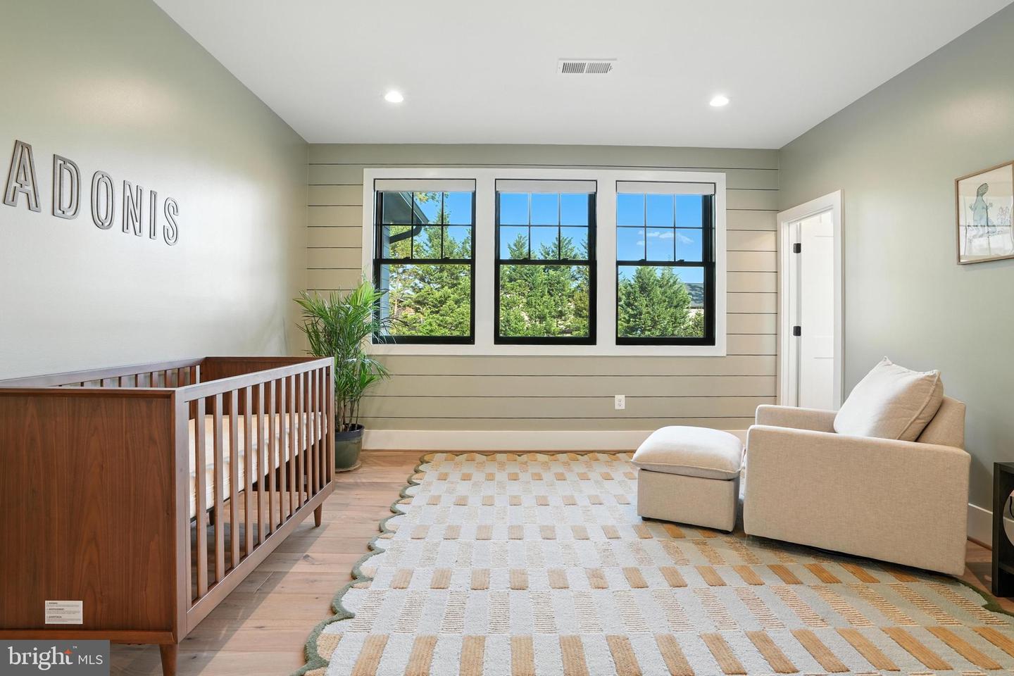 1111 INGLESIDE AVE, MCLEAN, Virginia 22101, 7 Bedrooms Bedrooms, ,7 BathroomsBathrooms,Residential,For sale,1111 INGLESIDE AVE,VAFX2260062 MLS # VAFX2260062