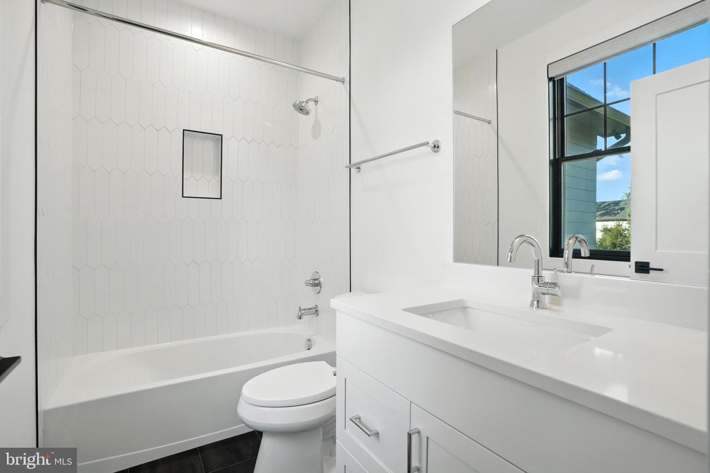1111 INGLESIDE AVE, MCLEAN, Virginia 22101, 7 Bedrooms Bedrooms, ,7 BathroomsBathrooms,Residential,For sale,1111 INGLESIDE AVE,VAFX2260062 MLS # VAFX2260062