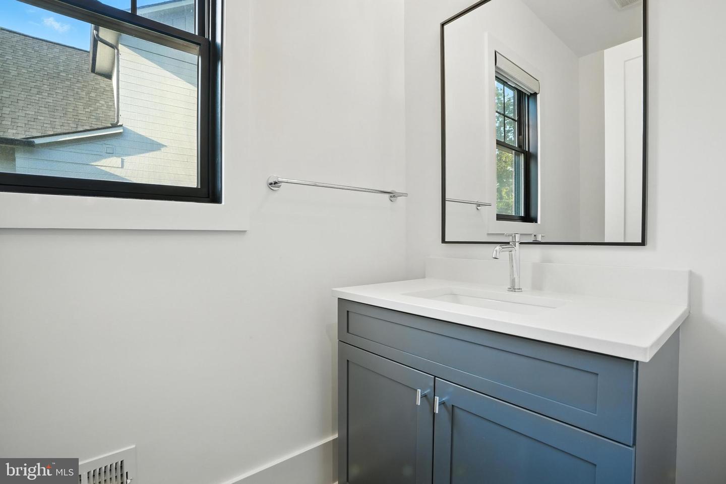 1111 INGLESIDE AVE, MCLEAN, Virginia 22101, 7 Bedrooms Bedrooms, ,7 BathroomsBathrooms,Residential,For sale,1111 INGLESIDE AVE,VAFX2260062 MLS # VAFX2260062