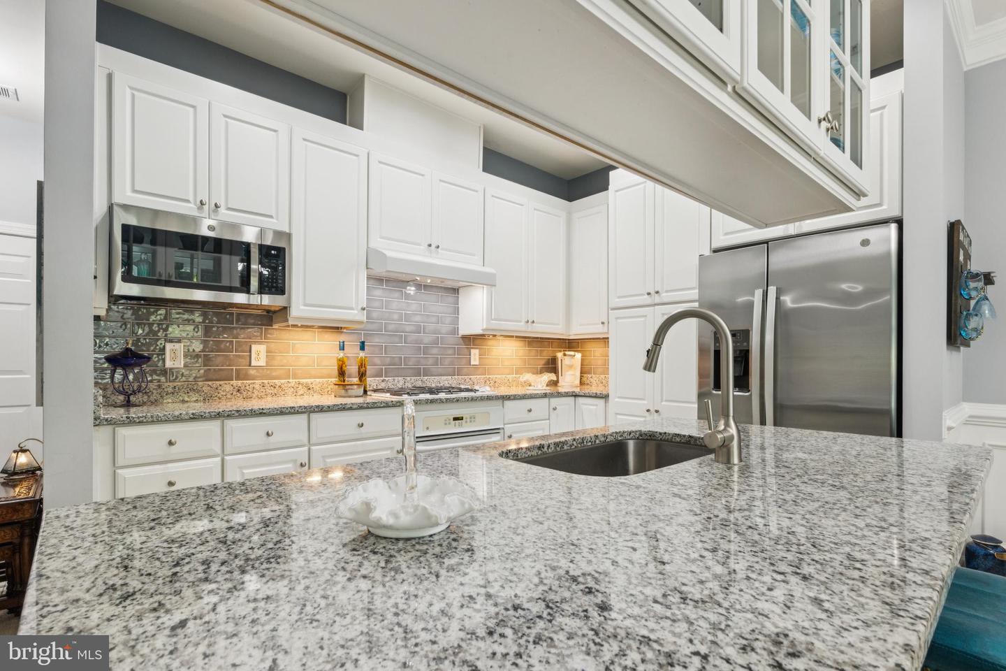 820 BELMONT BAY DR #103, WOODBRIDGE, Virginia 22191, 1 Bedroom Bedrooms, 9 Rooms Rooms,1 BathroomBathrooms,Residential,For sale,820 BELMONT BAY DR #103,VAPW2101048 MLS # VAPW2101048