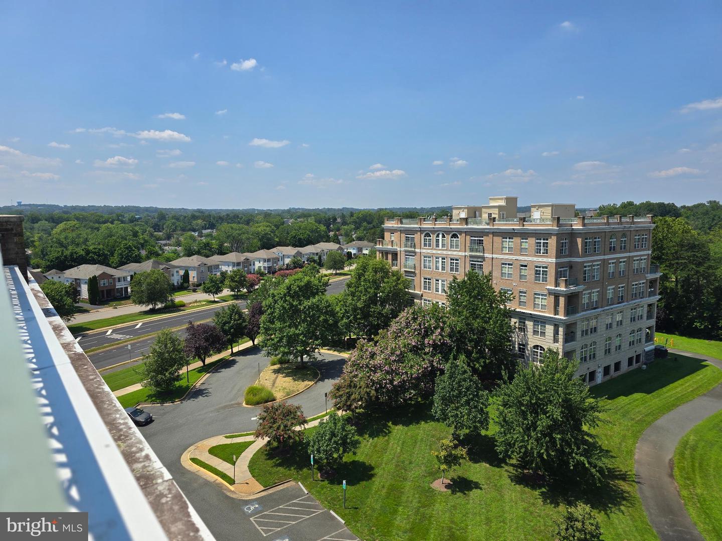 820 BELMONT BAY DR #103, WOODBRIDGE, Virginia 22191, 1 Bedroom Bedrooms, 9 Rooms Rooms,1 BathroomBathrooms,Residential,For sale,820 BELMONT BAY DR #103,VAPW2101048 MLS # VAPW2101048