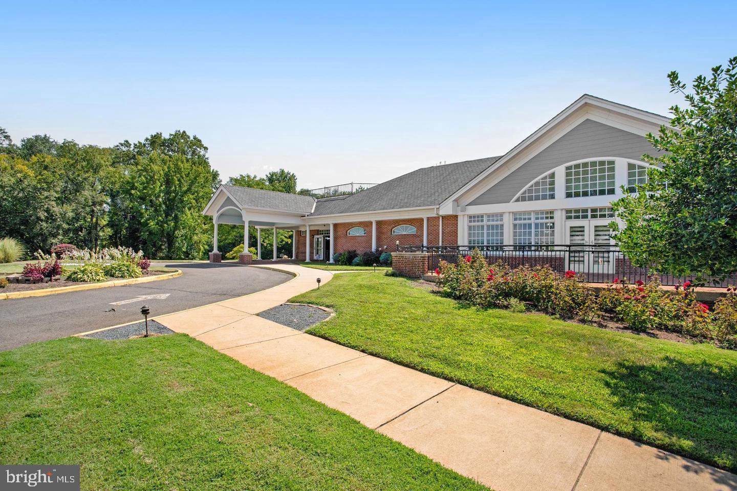820 BELMONT BAY DR #103, WOODBRIDGE, Virginia 22191, 1 Bedroom Bedrooms, 9 Rooms Rooms,1 BathroomBathrooms,Residential,For sale,820 BELMONT BAY DR #103,VAPW2101048 MLS # VAPW2101048