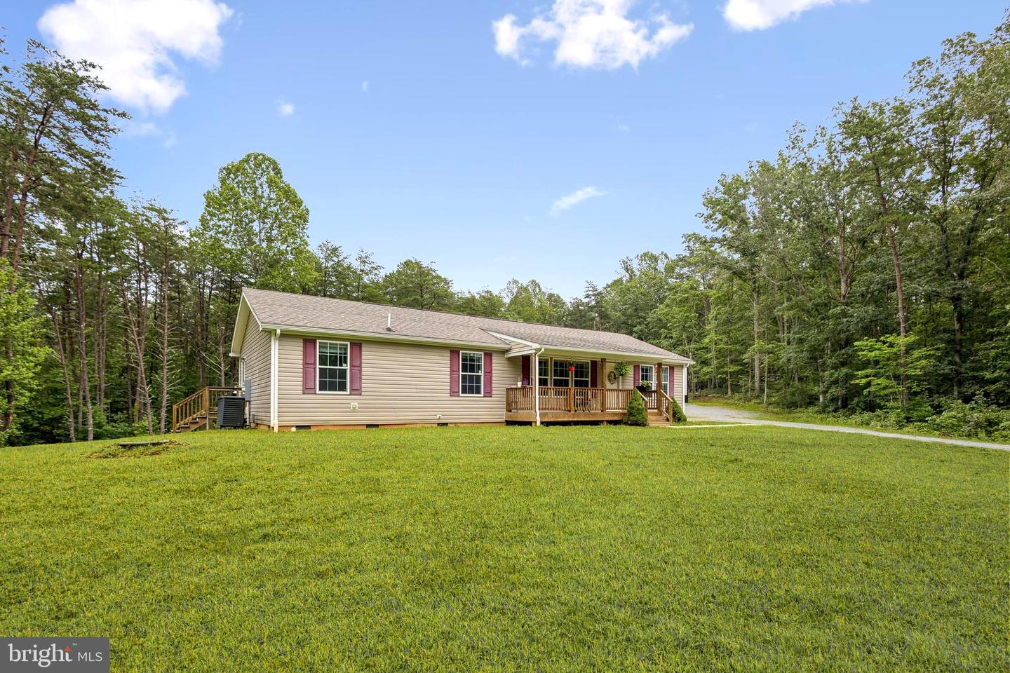 13153 STONEHOUSE MTN, CULPEPER, Virginia 22701, 3 Bedrooms Bedrooms, ,2 BathroomsBathrooms,Residential,For sale,13153 STONEHOUSE MTN,VACU2011230 MLS # VACU2011230