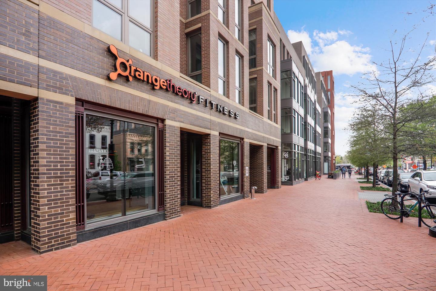 313 C ST SE, WASHINGTON, District Of Columbia 20003, 4 Bedrooms Bedrooms, 12 Rooms Rooms,4 BathroomsBathrooms,Residential,For sale,313 C ST SE,DCDC2214270 MLS # DCDC2214270