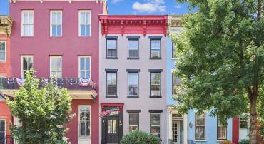313 C ST SE, WASHINGTON, District Of Columbia 20003, 4 Bedrooms Bedrooms, 12 Rooms Rooms,4 BathroomsBathrooms,Residential,For sale,313 C ST SE,DCDC2214270 MLS # DCDC2214270