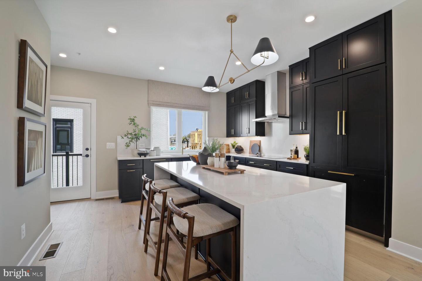 61 LOWER SERVICE CT NW #936, WASHINGTON, District Of Columbia 20001, 4 Bedrooms Bedrooms, ,4 BathroomsBathrooms,Residential,For sale,61 LOWER SERVICE CT NW #936,DCDC2214272 MLS # DCDC2214272