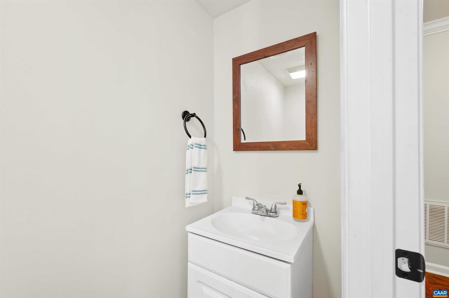 2058 BETHPAGE CT, CHARLOTTESVILLE, Virginia 22901, 3 Bedrooms Bedrooms, ,2 BathroomsBathrooms,Residential,For sale,2058 BETHPAGE CT,667604 MLS # 667604