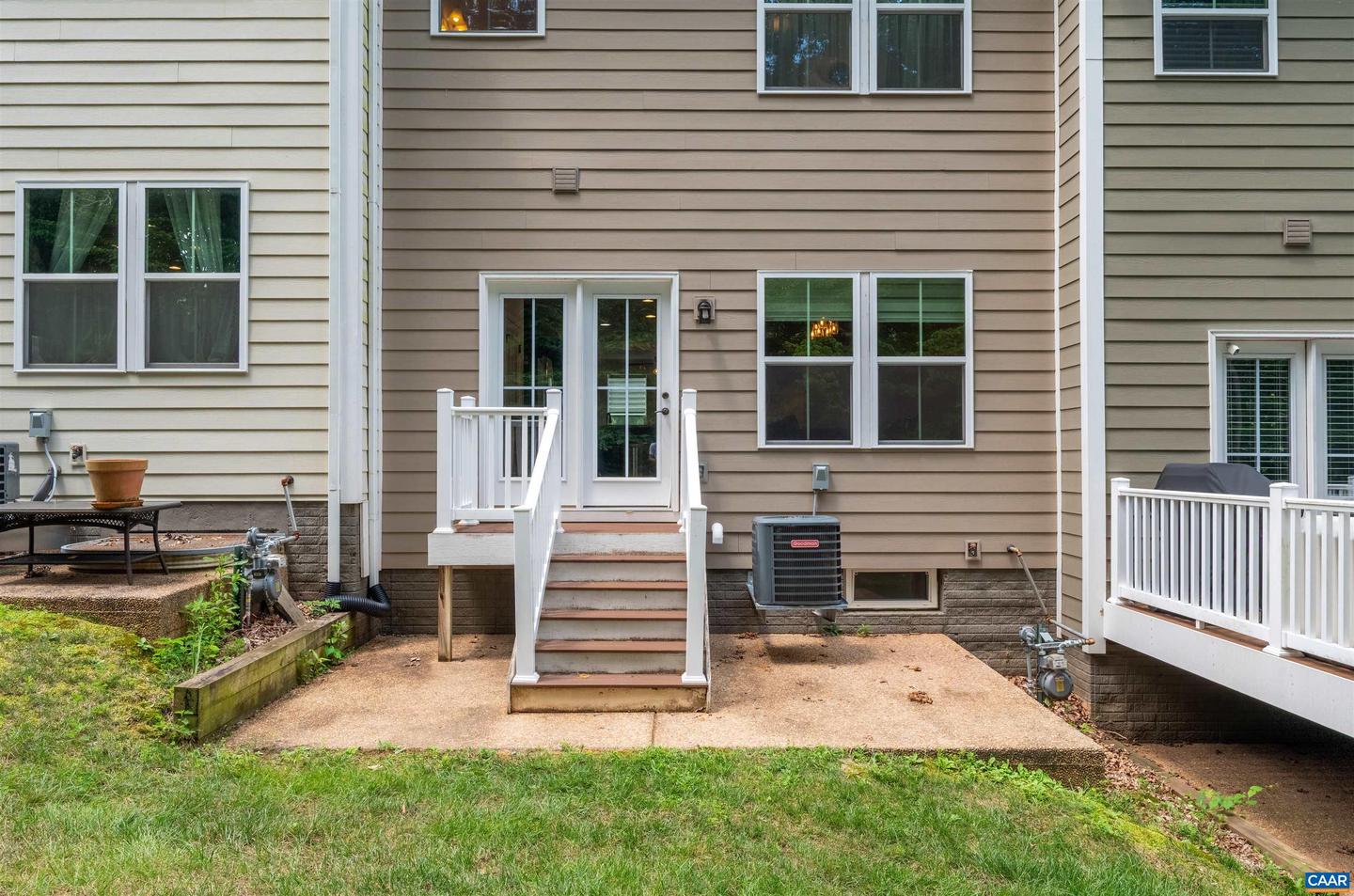 2058 BETHPAGE CT, CHARLOTTESVILLE, Virginia 22901, 3 Bedrooms Bedrooms, ,2 BathroomsBathrooms,Residential,For sale,2058 BETHPAGE CT,667604 MLS # 667604