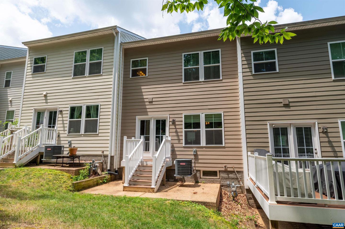 2058 BETHPAGE CT, CHARLOTTESVILLE, Virginia 22901, 3 Bedrooms Bedrooms, ,2 BathroomsBathrooms,Residential,For sale,2058 BETHPAGE CT,667604 MLS # 667604