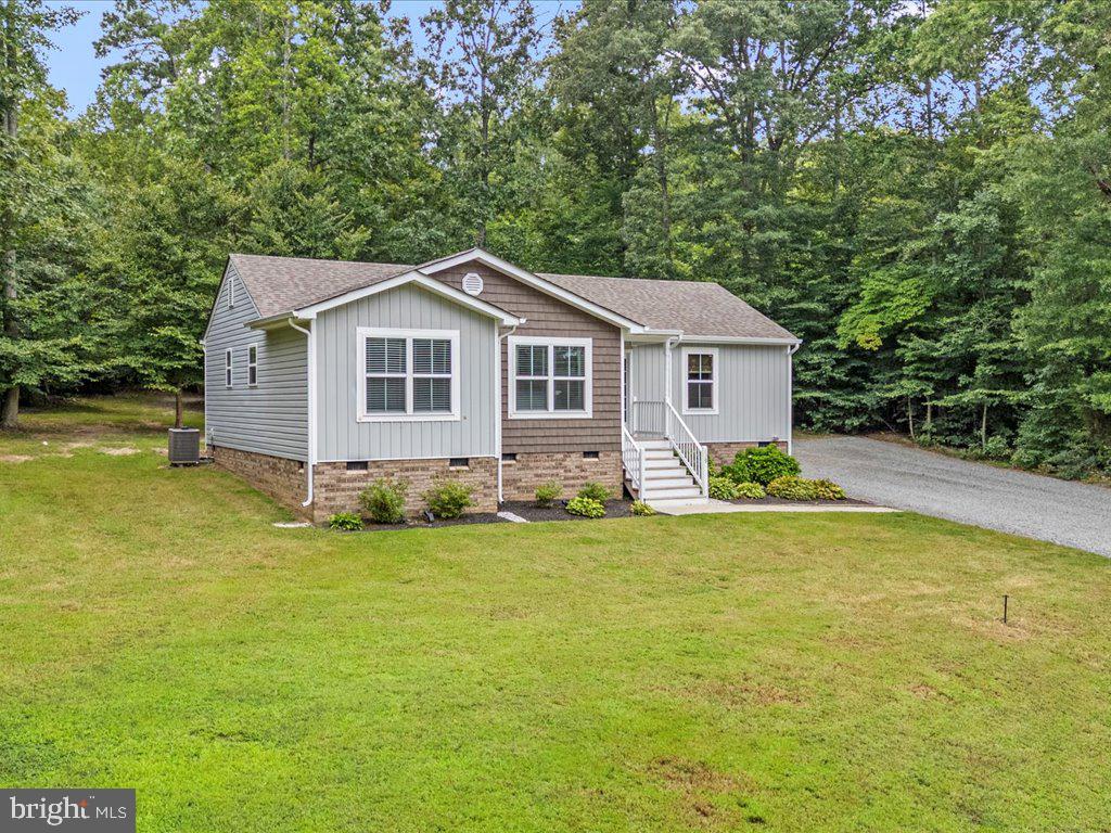 139 MONCUIN CT, MANQUIN, Virginia 23106, 3 Bedrooms Bedrooms, 8 Rooms Rooms,2 BathroomsBathrooms,Residential,For sale,139 MONCUIN CT,VAKW2000250 MLS # VAKW2000250