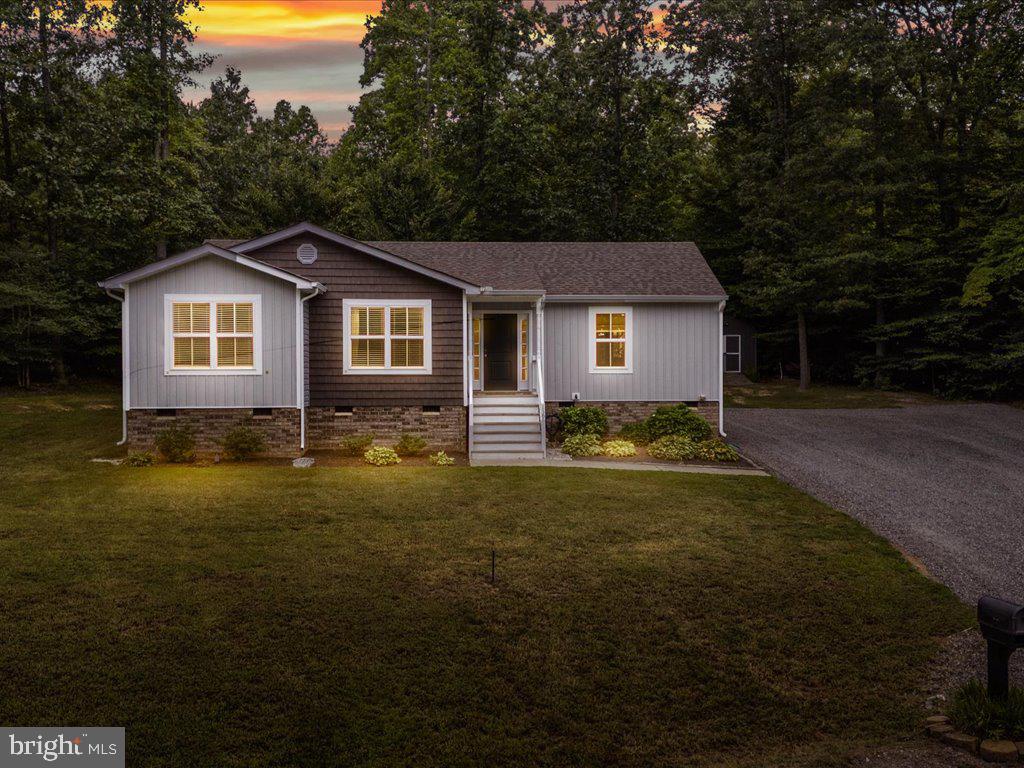 139 MONCUIN CT, MANQUIN, Virginia 23106, 3 Bedrooms Bedrooms, 8 Rooms Rooms,2 BathroomsBathrooms,Residential,For sale,139 MONCUIN CT,VAKW2000250 MLS # VAKW2000250