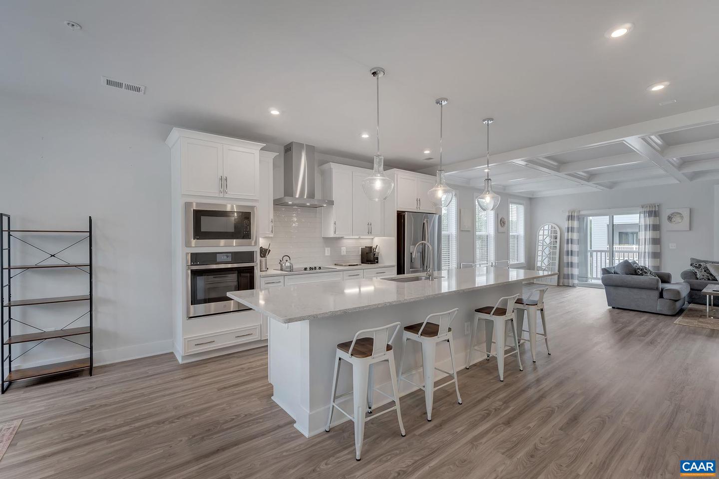 828 WESLEY LN #B, CHARLOTTESVILLE, Virginia 22911, 3 Bedrooms Bedrooms, ,2 BathroomsBathrooms,Residential,For sale,828 WESLEY LN #B,667624 MLS # 667624