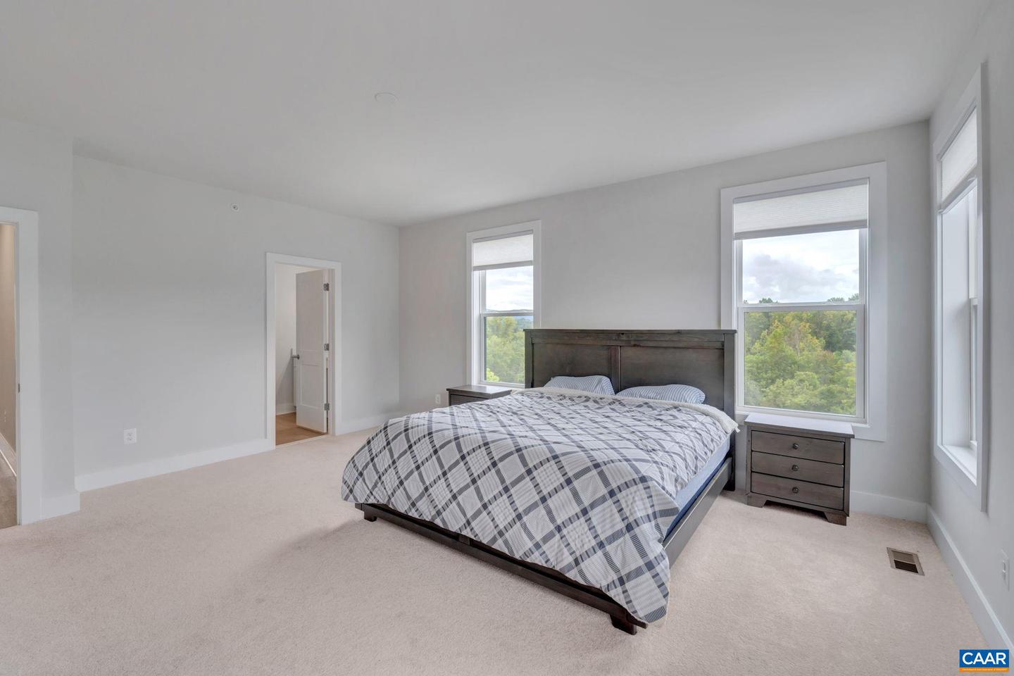 828 WESLEY LN #B, CHARLOTTESVILLE, Virginia 22911, 3 Bedrooms Bedrooms, ,2 BathroomsBathrooms,Residential,For sale,828 WESLEY LN #B,667624 MLS # 667624