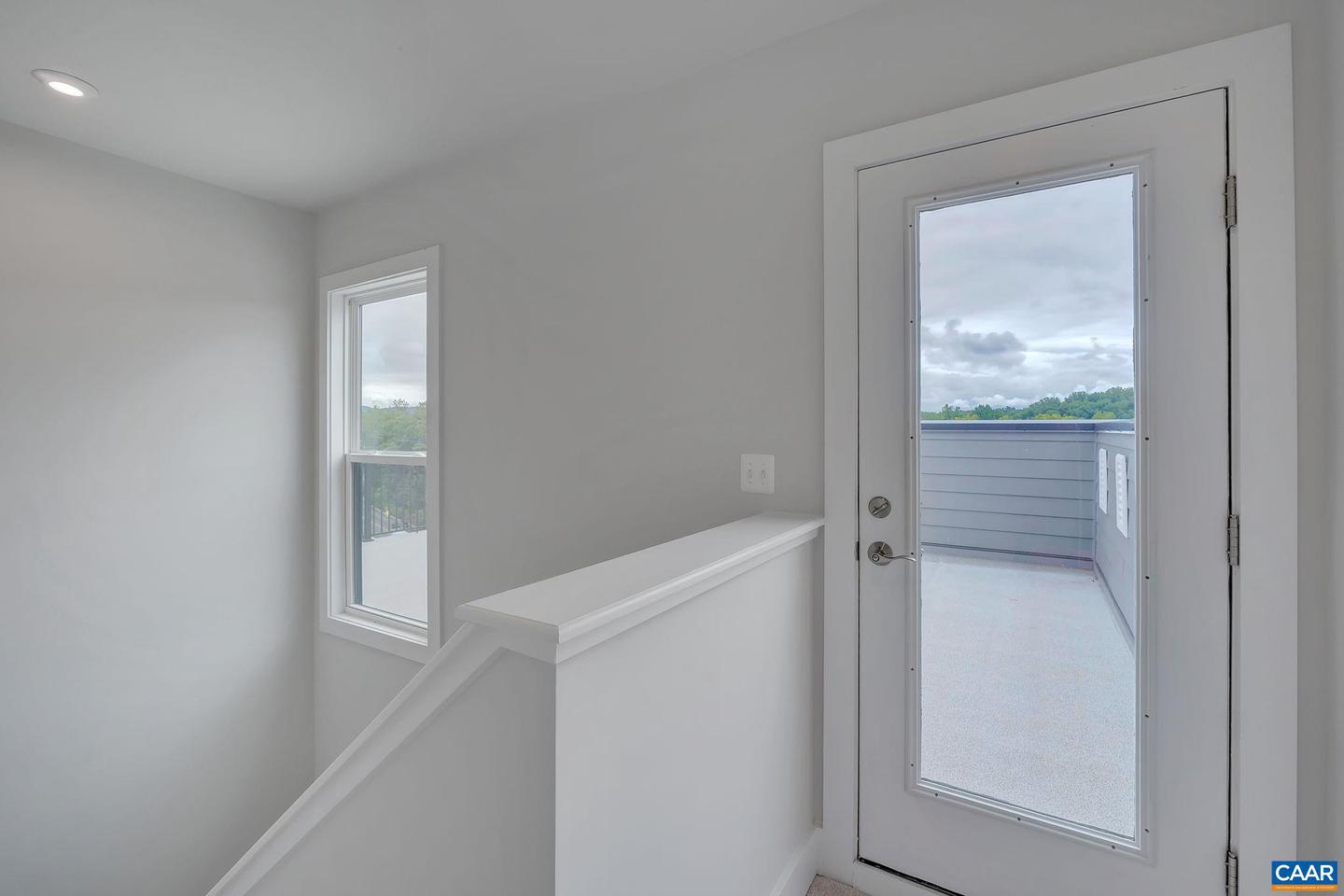 828 WESLEY LN #B, CHARLOTTESVILLE, Virginia 22911, 3 Bedrooms Bedrooms, ,2 BathroomsBathrooms,Residential,For sale,828 WESLEY LN #B,667624 MLS # 667624