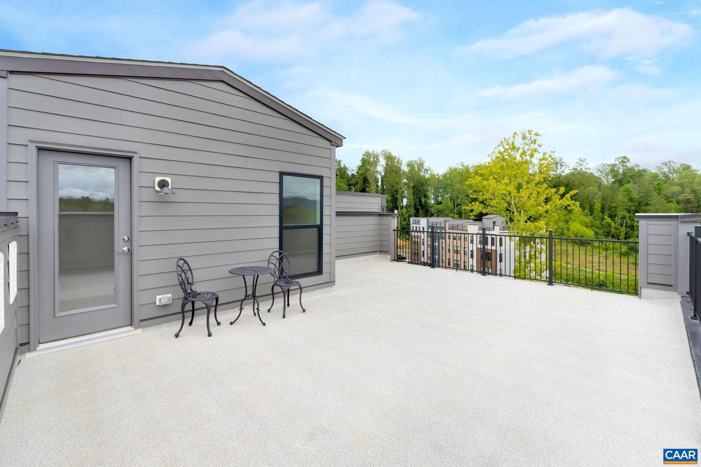 828 WESLEY LN #B, CHARLOTTESVILLE, Virginia 22911, 3 Bedrooms Bedrooms, ,2 BathroomsBathrooms,Residential,For sale,828 WESLEY LN #B,667624 MLS # 667624