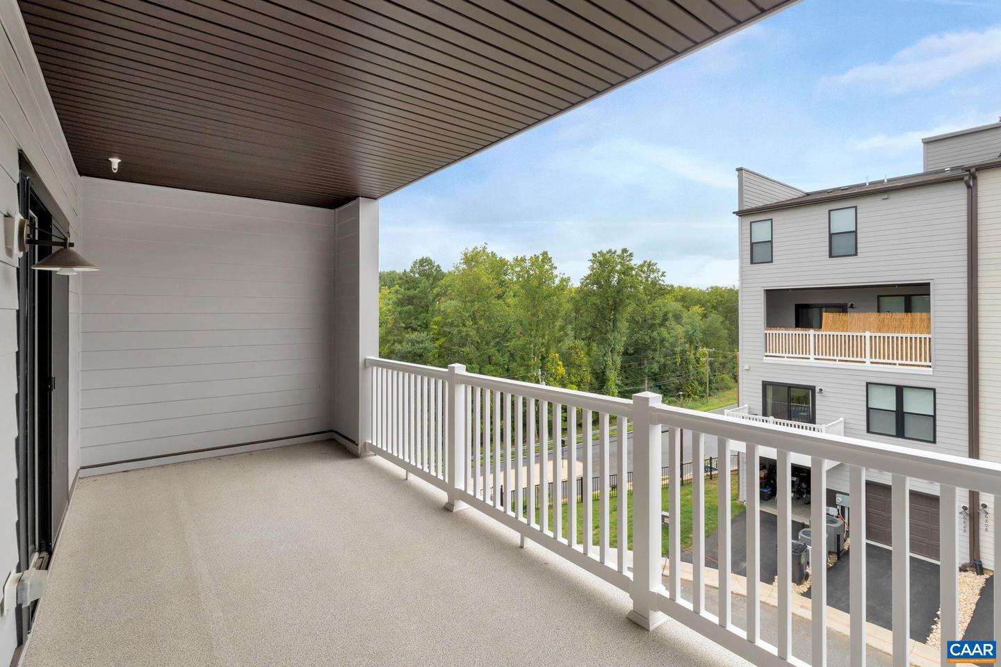 828 WESLEY LN #B, CHARLOTTESVILLE, Virginia 22911, 3 Bedrooms Bedrooms, ,2 BathroomsBathrooms,Residential,For sale,828 WESLEY LN #B,667624 MLS # 667624