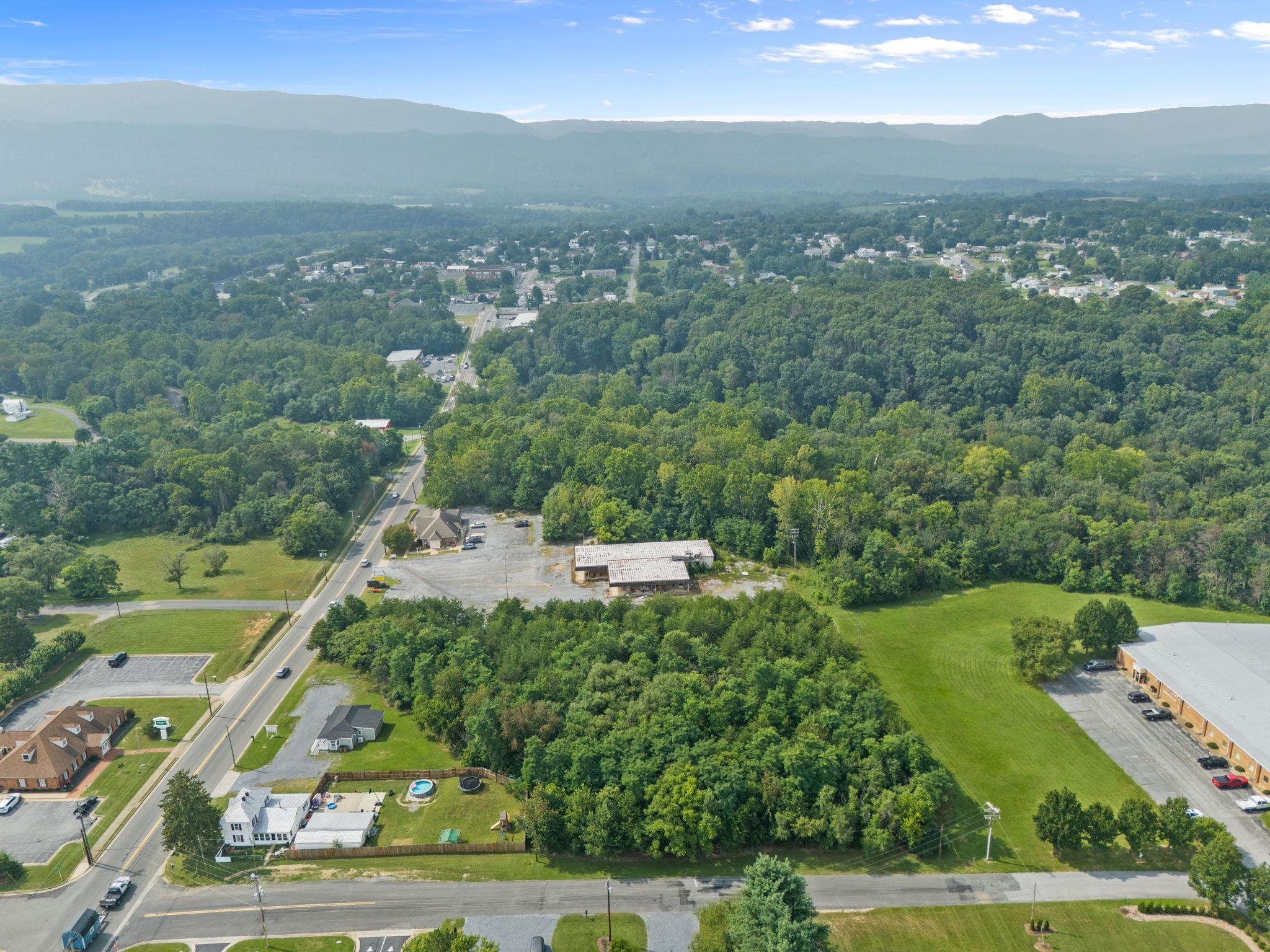 420 S THIRD ST, SHENANDOAH, Virginia 22849, ,Commercial,420 S THIRD ST,667644 MLS # 667644