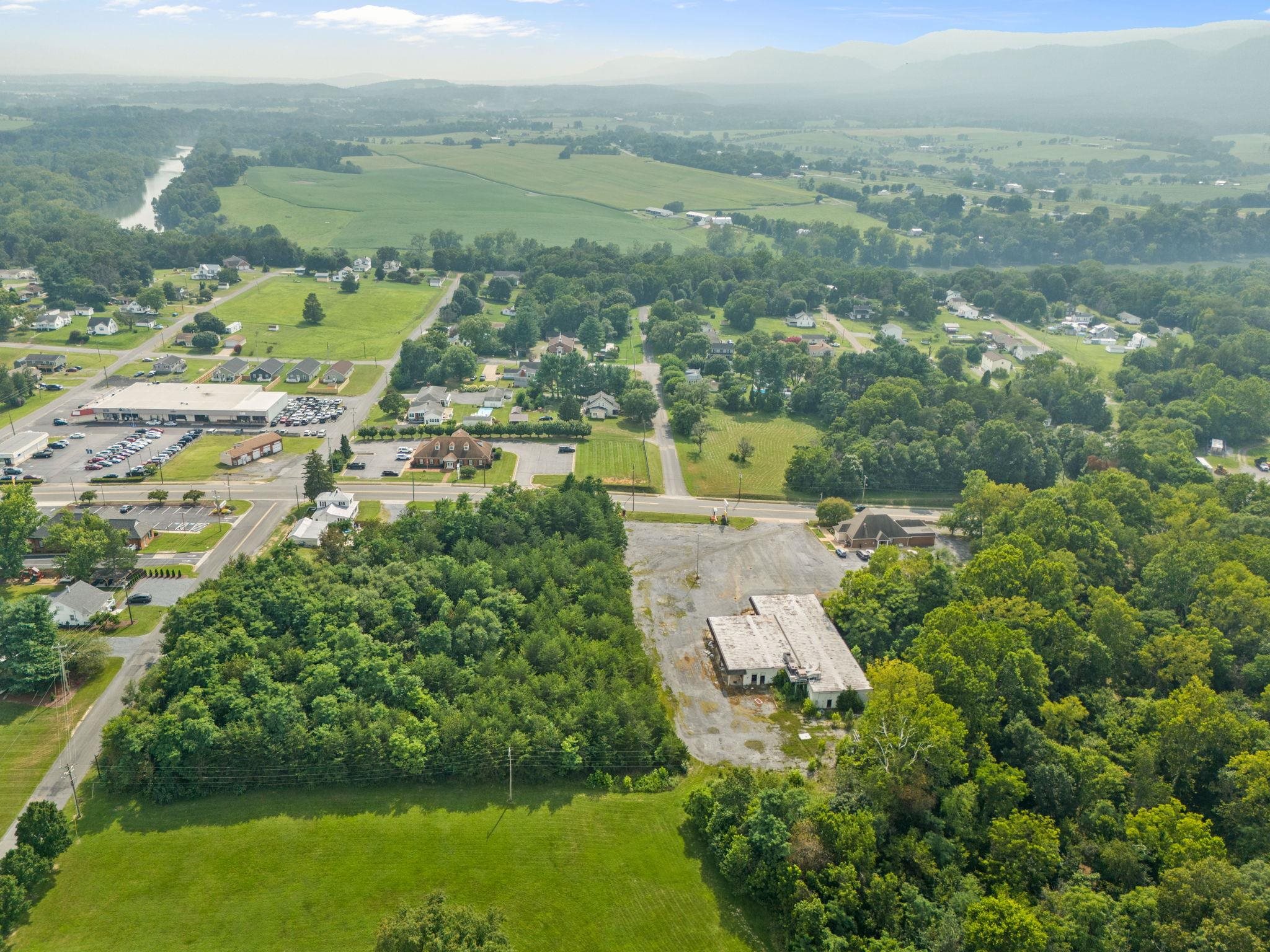420 S THIRD ST, SHENANDOAH, Virginia 22849, ,Commercial,420 S THIRD ST,667644 MLS # 667644