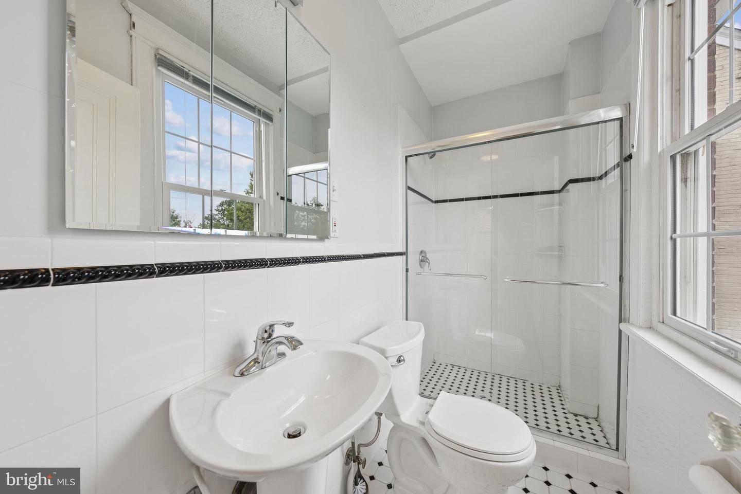 5532 30TH PL NW, WASHINGTON, District Of Columbia 20015, 4 Bedrooms Bedrooms, ,3 BathroomsBathrooms,Residential,For sale,5532 30TH PL NW,DCDC2186152 MLS # DCDC2186152