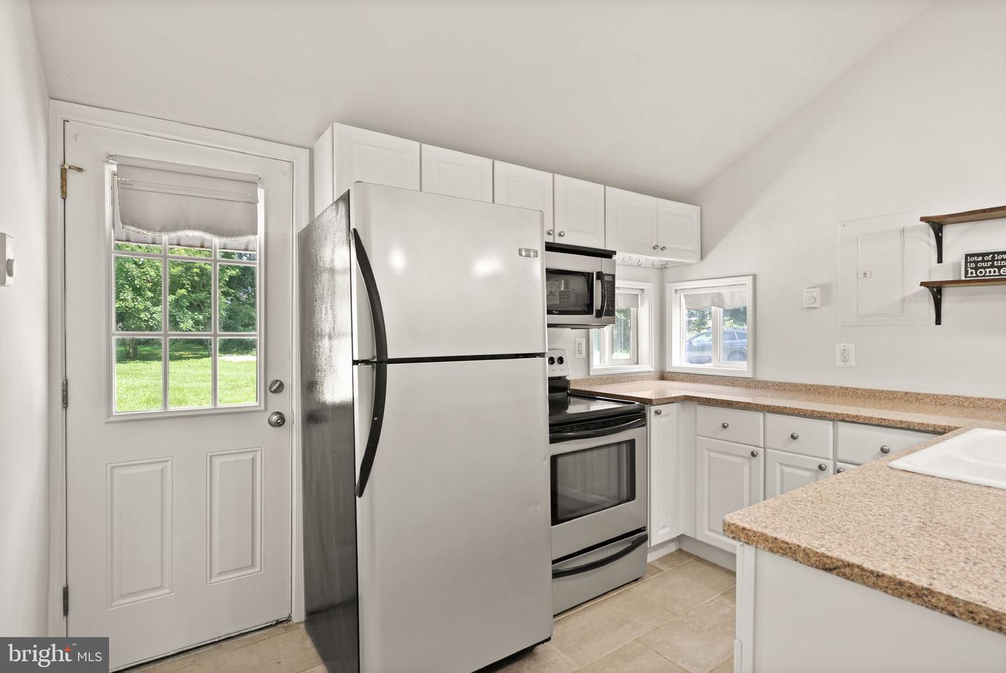 11347 GUNSTON ROAD WAY, LORTON, Virginia 22079, 1 Bedroom Bedrooms, ,1 BathroomBathrooms,Residential,For sale,11347 GUNSTON ROAD WAY,VAFX2235478 MLS # VAFX2235478