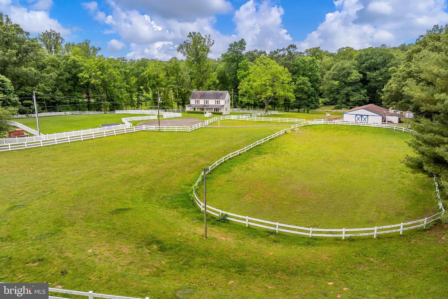 13310 COMPTON RD, CLIFTON, Virginia 20124, 5 Bedrooms Bedrooms, ,4 BathroomsBathrooms,Residential,For sale,13310 COMPTON RD,VAFX2235948 MLS # VAFX2235948