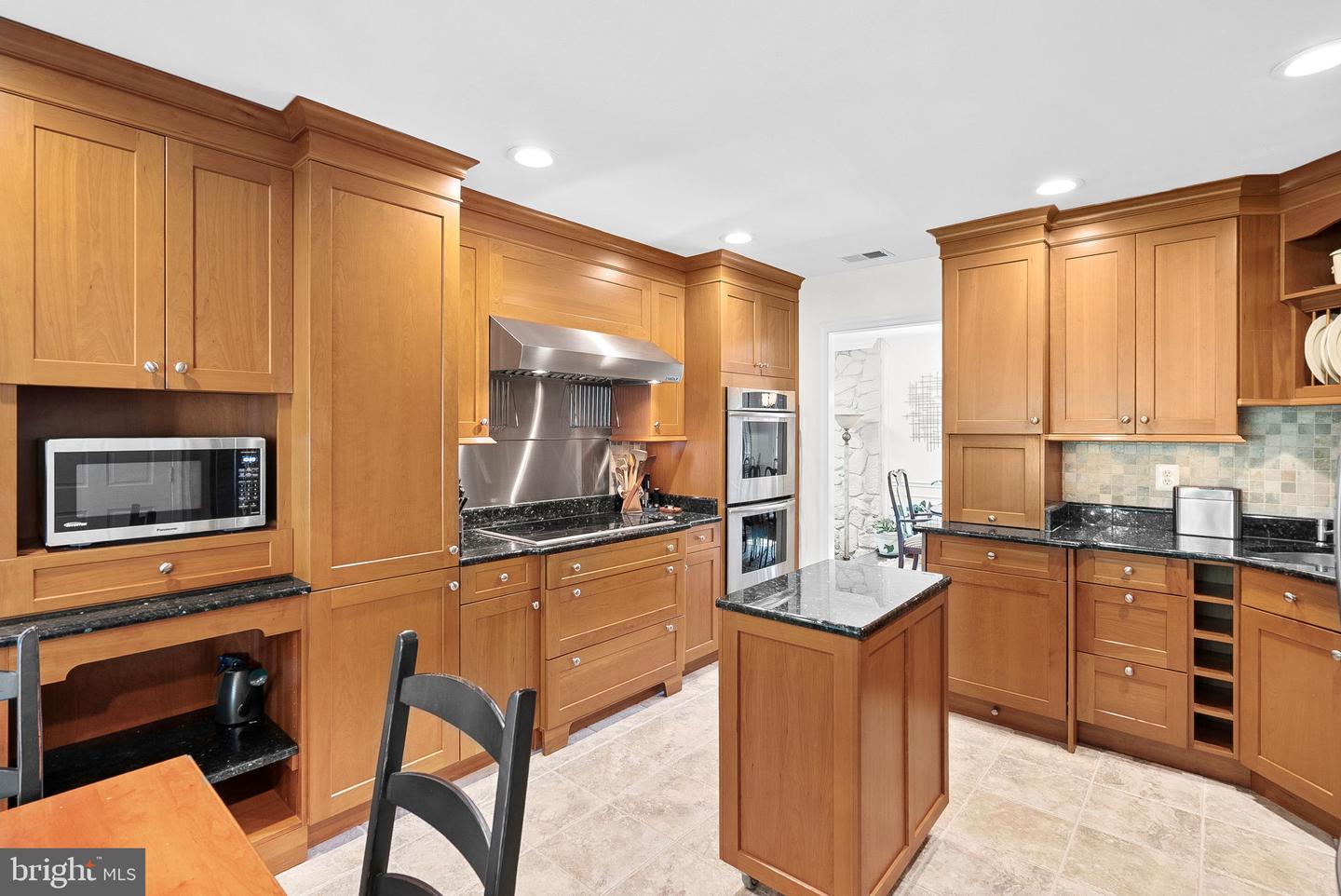 13136 ORRISON RD, LOVETTSVILLE, Virginia 20180, 4 Bedrooms Bedrooms, ,2 BathroomsBathrooms,Residential,For sale,13136 ORRISON RD,VALO2095672 MLS # VALO2095672