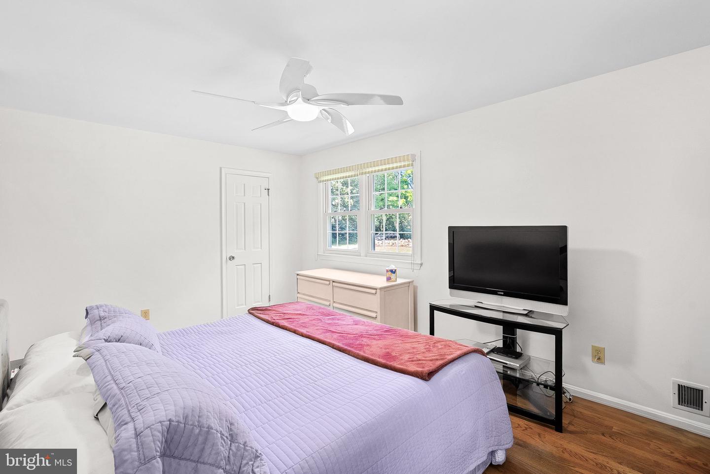 13136 ORRISON RD, LOVETTSVILLE, Virginia 20180, 4 Bedrooms Bedrooms, ,2 BathroomsBathrooms,Residential,For sale,13136 ORRISON RD,VALO2095672 MLS # VALO2095672