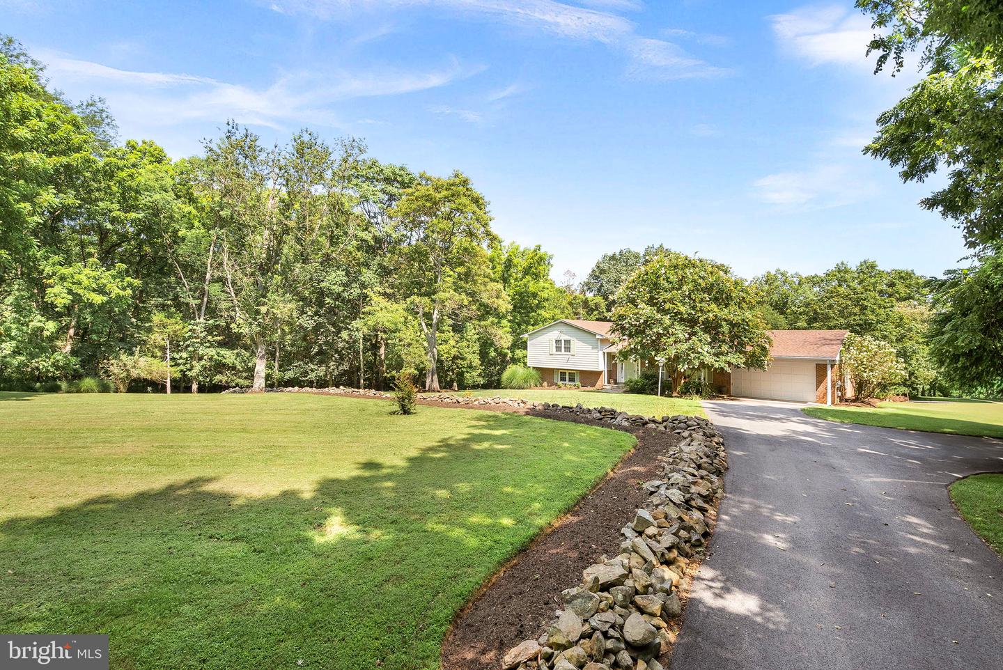 13136 ORRISON RD, LOVETTSVILLE, Virginia 20180, 4 Bedrooms Bedrooms, ,2 BathroomsBathrooms,Residential,For sale,13136 ORRISON RD,VALO2095672 MLS # VALO2095672
