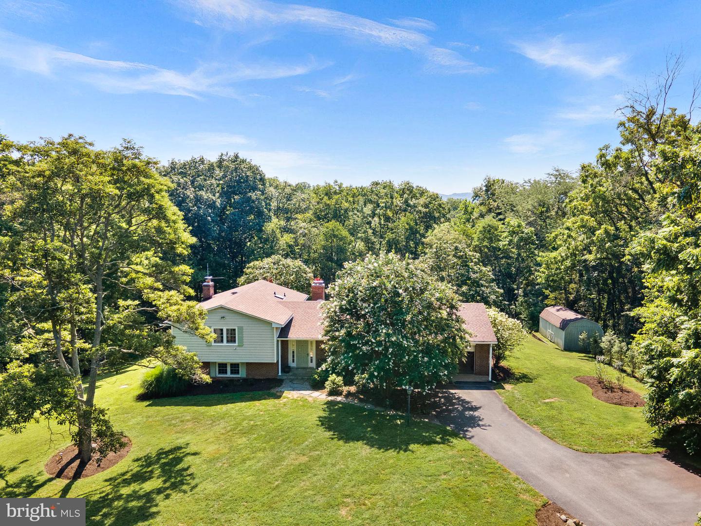 13136 ORRISON RD, LOVETTSVILLE, Virginia 20180, 4 Bedrooms Bedrooms, ,2 BathroomsBathrooms,Residential,For sale,13136 ORRISON RD,VALO2095672 MLS # VALO2095672