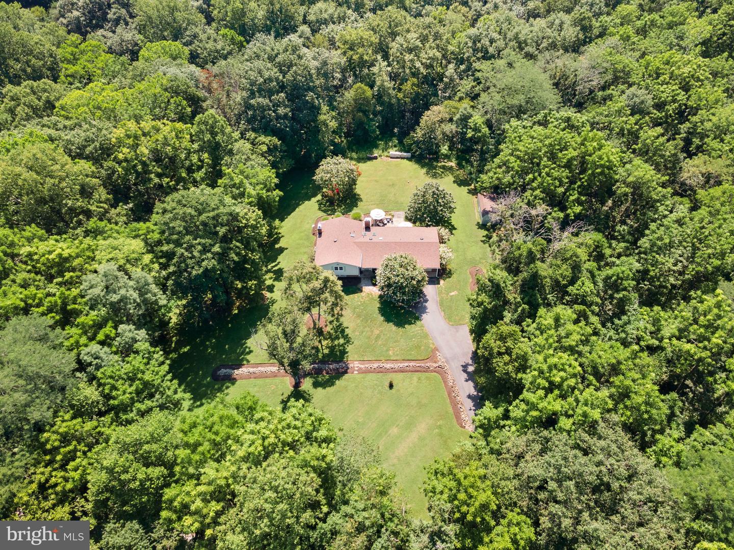13136 ORRISON RD, LOVETTSVILLE, Virginia 20180, 4 Bedrooms Bedrooms, ,2 BathroomsBathrooms,Residential,For sale,13136 ORRISON RD,VALO2095672 MLS # VALO2095672